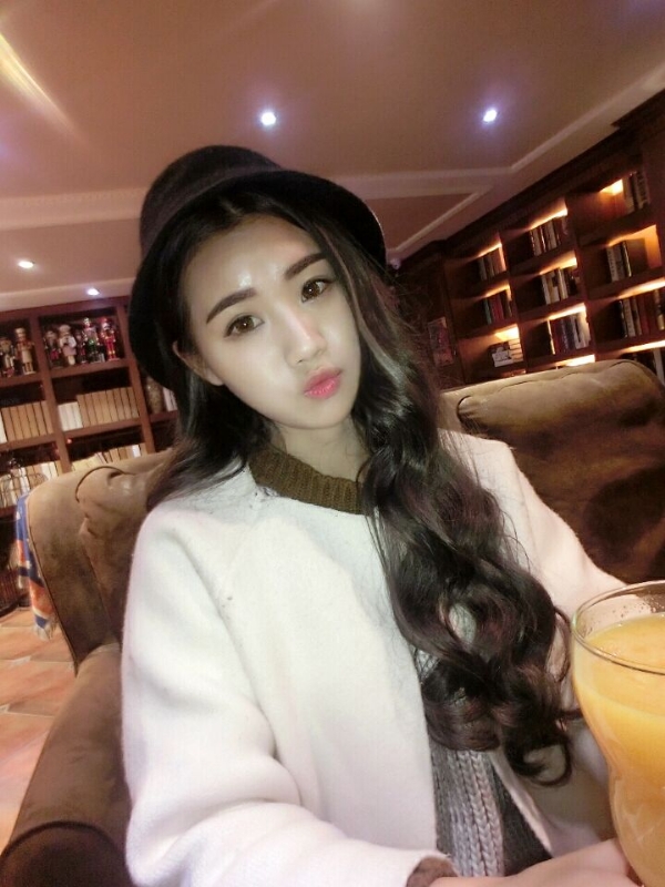 气质小妹的第三张照片--福安相亲网