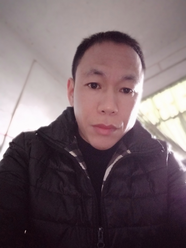 相信真爱的第一张照片--福安相亲网
