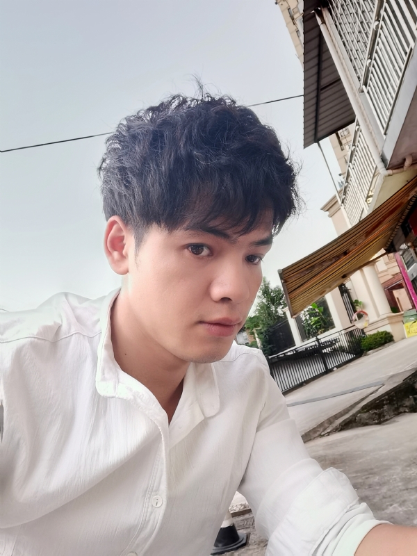 幕后老板的第二张照片--福安相亲网