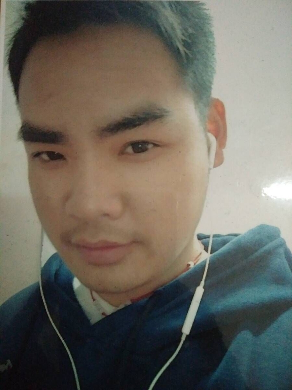 渴望爱的第一张照片--福安相亲网