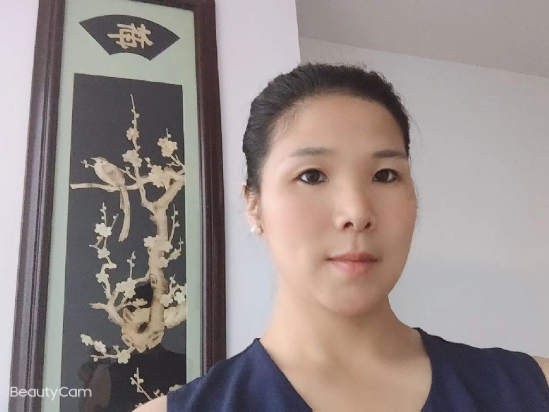 微笑的第一张照片--福安相亲网