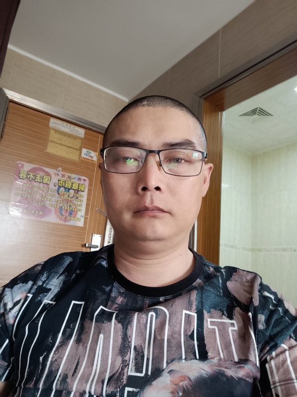心梦无痕的第一张照片--福安相亲网