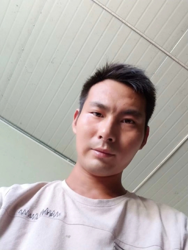 快乐肥宅水的第一张照片--福安相亲网