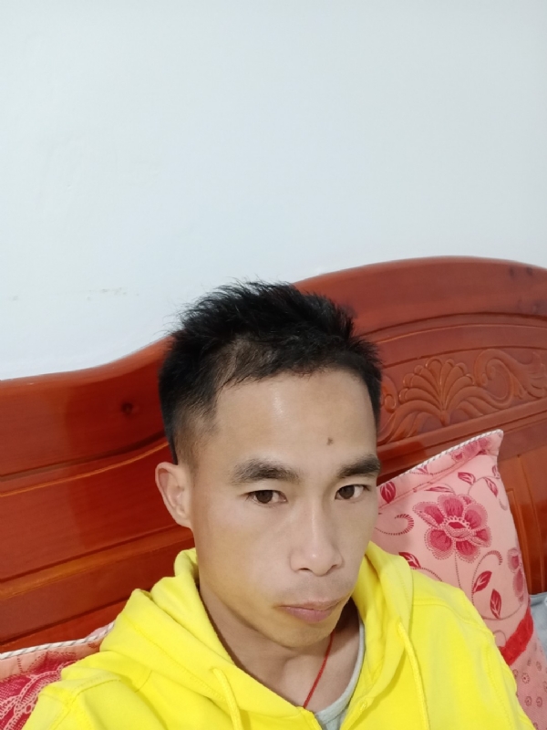 小biu崽的第一张照片--福安相亲网