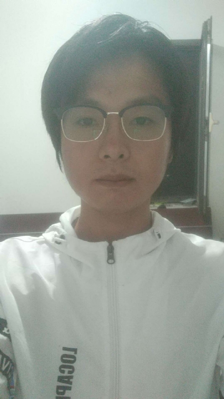 轻吻的第一张照片--福安相亲网