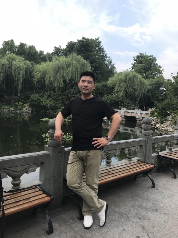 未来可期的第一张照片--福安相亲网