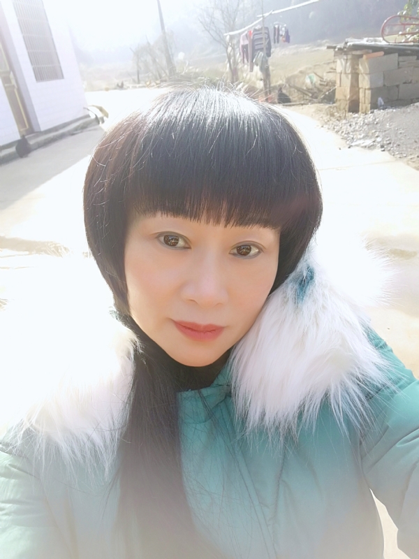 金鱼儿的第一张照片--福安相亲网