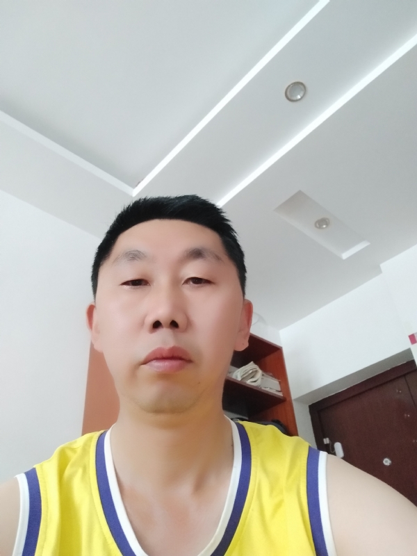 写尽半生纸上酸的第一张照片--福安相亲网