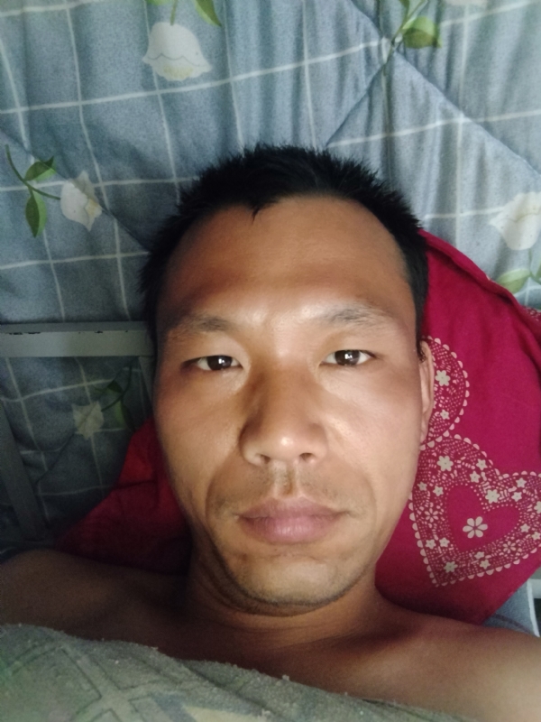 弘扬的第一张照片--福安相亲网