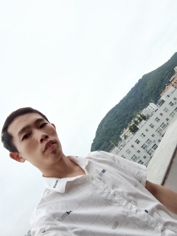 会飞的鱼的第一张照片--福安相亲网