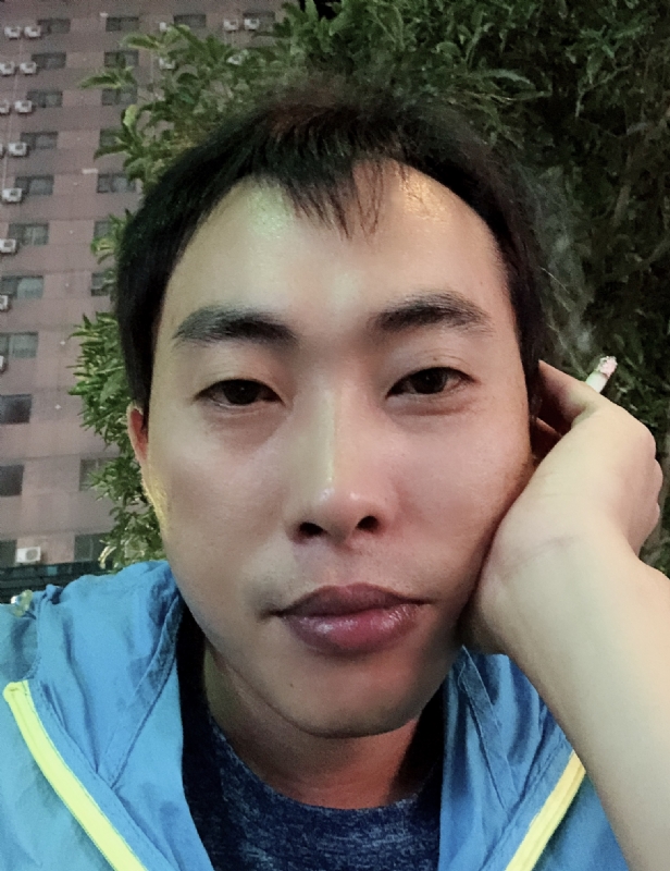 一直在路上的第一张照片--福安相亲网
