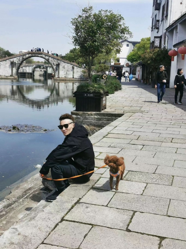 皮卡丘的第一张照片--福安相亲网