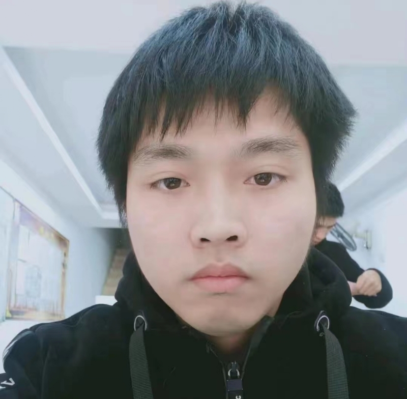 无奋斗不清春的第一张照片--福安相亲网