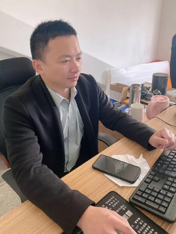 落叶知秋的第一张照片--福安相亲网