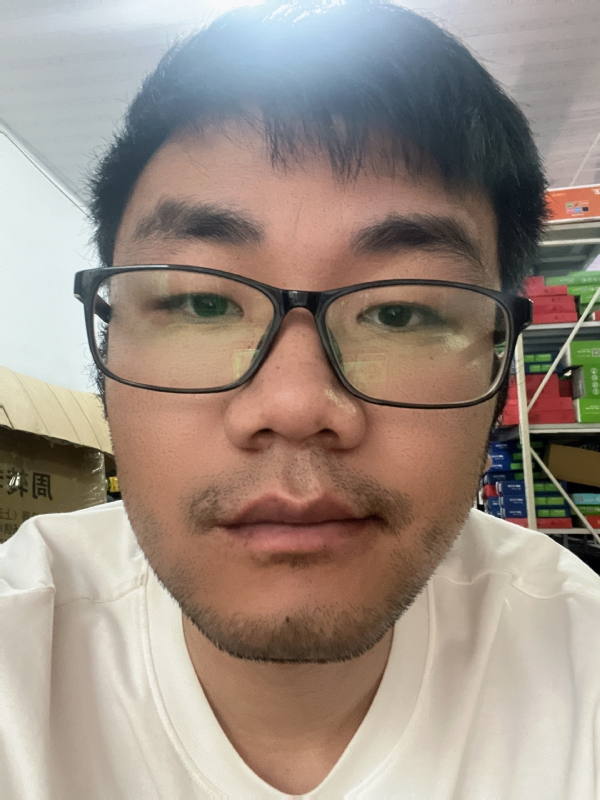 搬砖中的第二张照片--福安相亲网