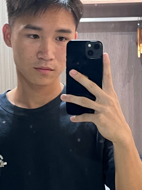 画家的第二张照片--福安相亲网