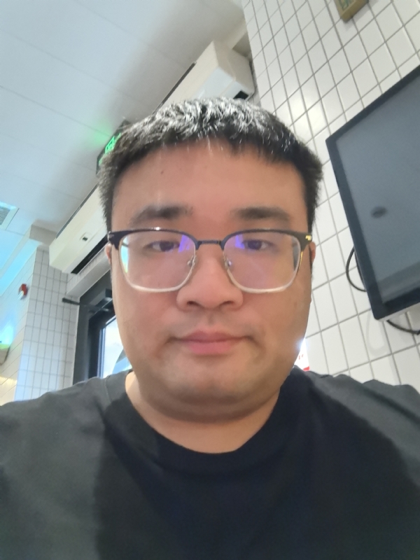 君临天下的第三张照片--福安相亲网