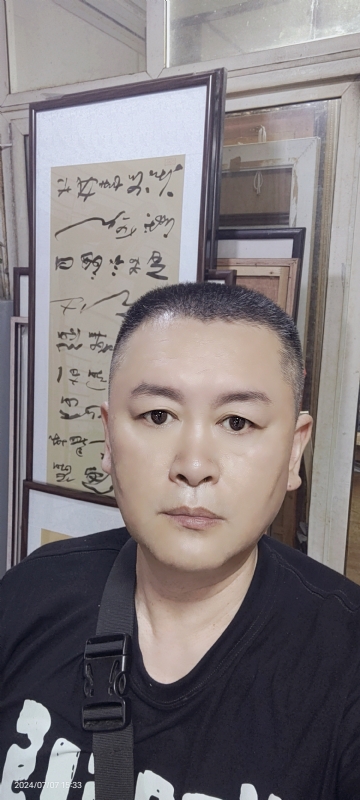 永恒的瞬间的第一张照片--福安相亲网