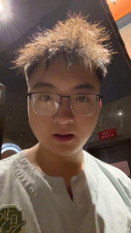 成熟稳重的男士的第一张照片--福安相亲网