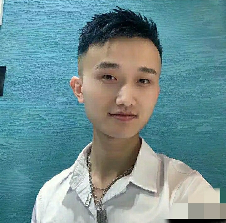 小哥哥的第一张照片--福安相亲网