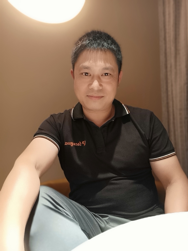 影子的第一张照片--福安相亲网