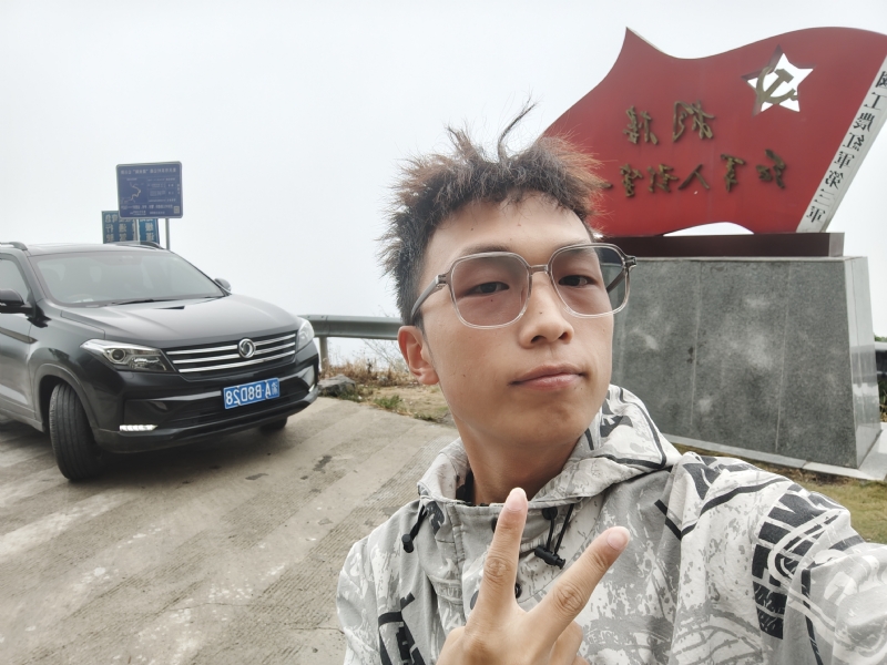 六十一的第一张照片--福安相亲网
